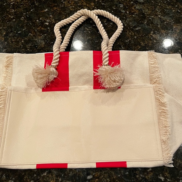 LARGE SHOPPER WITH FRINGE BAG - Picture 5 of 5